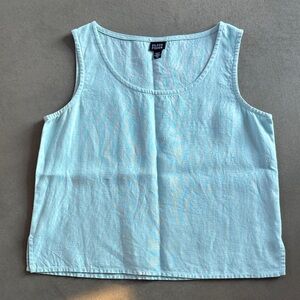 EILEEN FISHER. Size M.